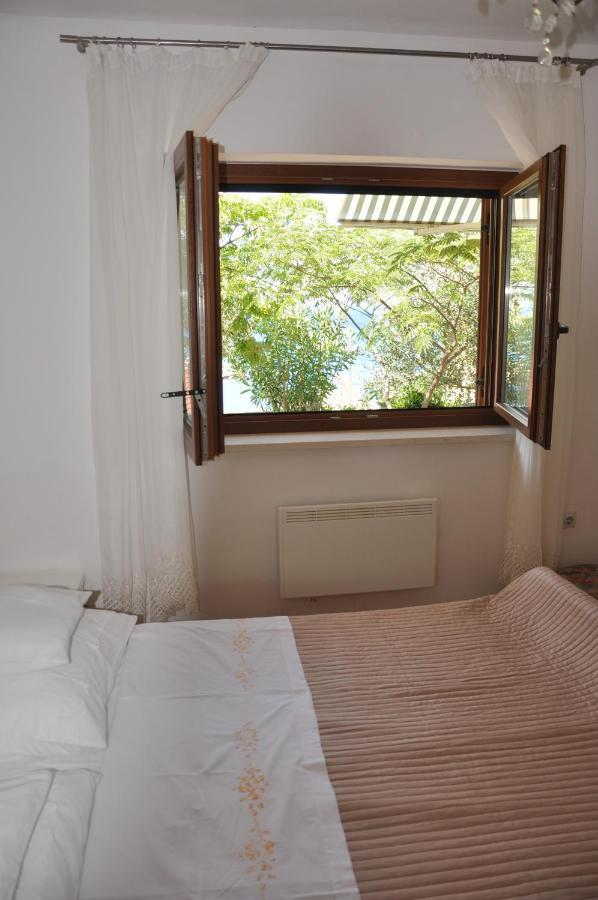 Apartmani Karla Klenovica Esterno foto
