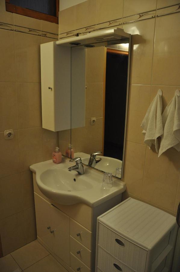 Apartmani Karla Klenovica Esterno foto